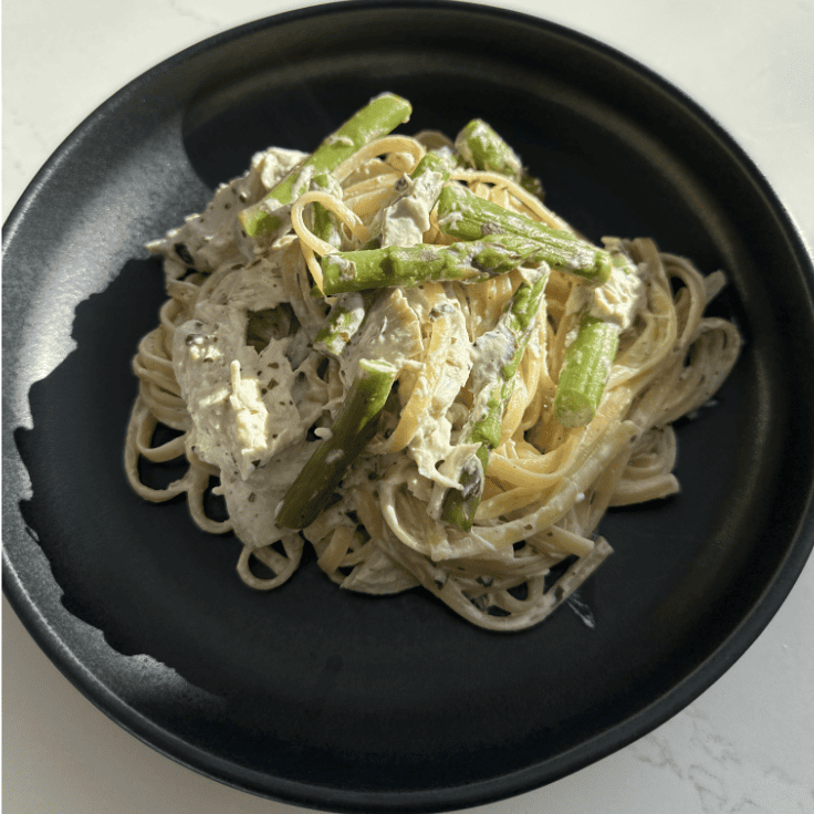 creamy roasted chicken & asparagus pasta