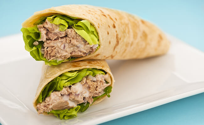 4 id&eacute;es de sandwichs faciles &agrave; faire avec des tortillas